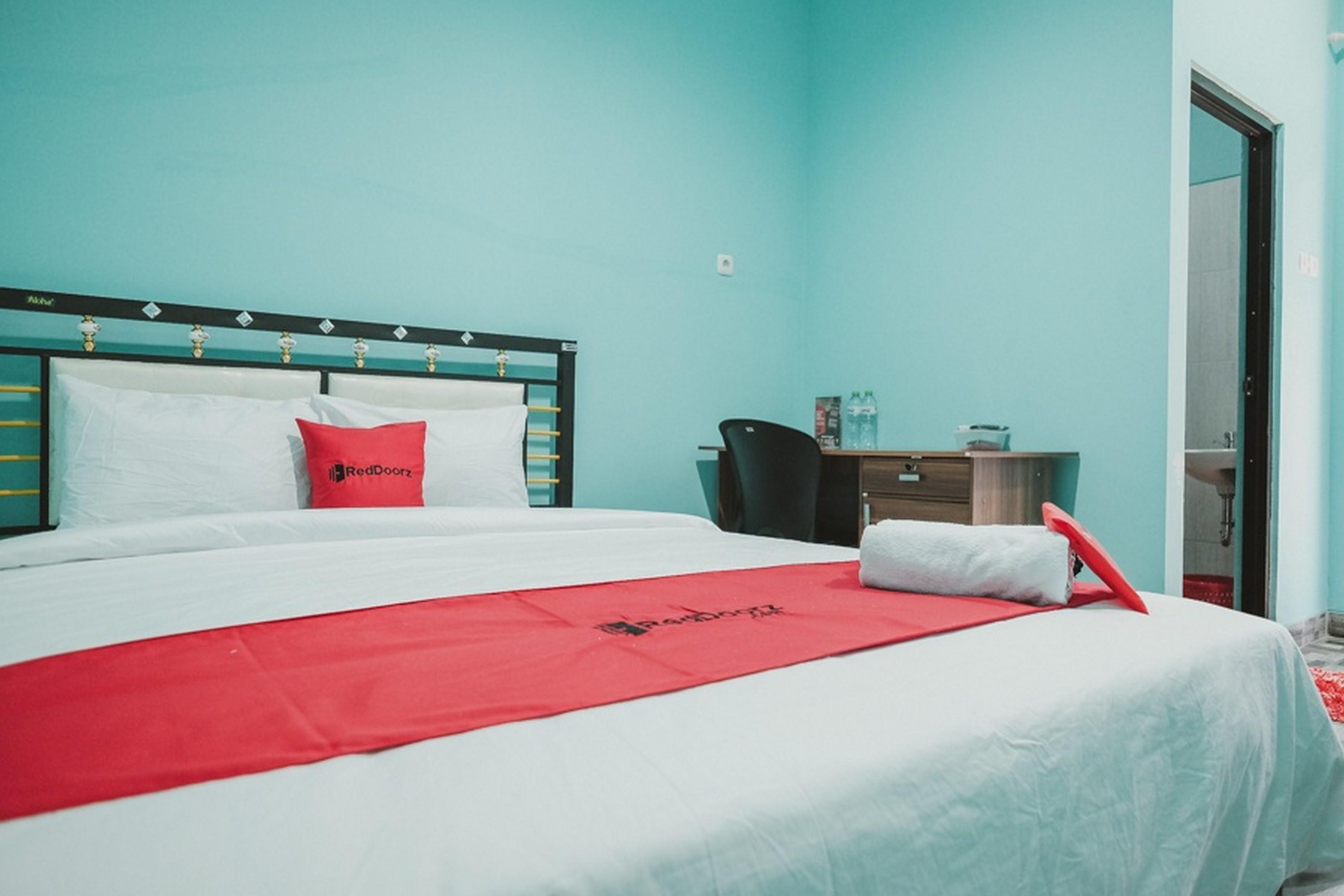 เรดดอร์ซ เนียร์ Rsud โกจา Hotel จาการ์ตา ภายนอก รูปภาพ